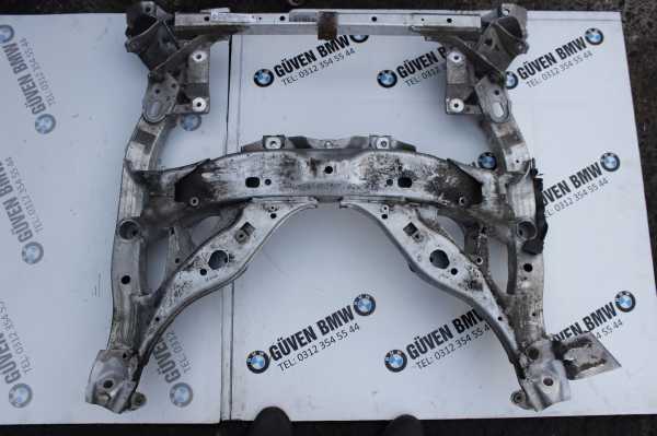 BMW 5 SERİSİ F10 11 AKS TRAVERSİ
